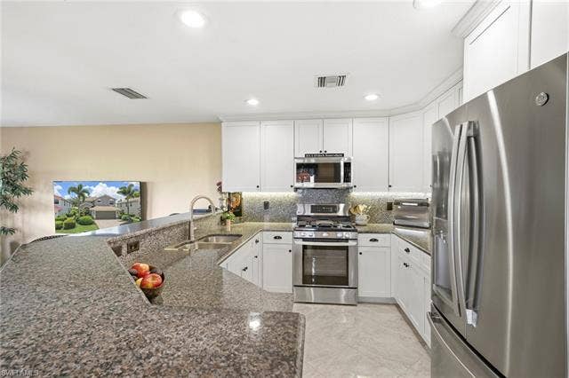 19619 Tesoro Way, Estero, FL 33967 19619 Tesoro Way, Estero, FL 33967