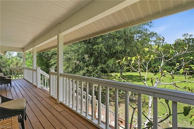17900 Devore Ln, Fort Myers, FL 33913 Front Porch