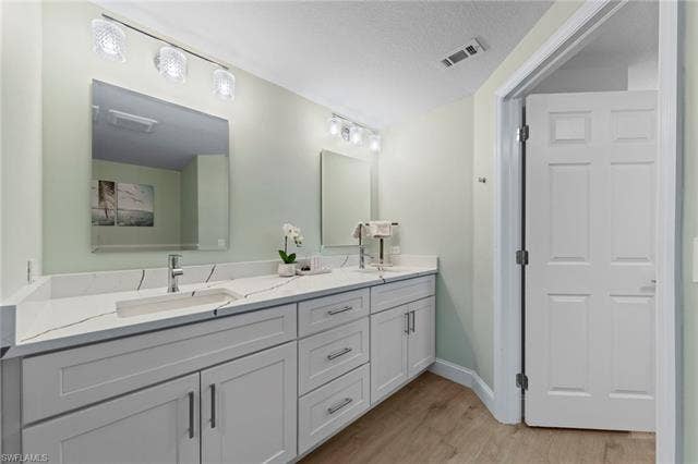 20261 Estero Gardens Cir, #207, Estero, FL 33928 20261 Estero Gardens Cir, #207, Estero, FL 33928