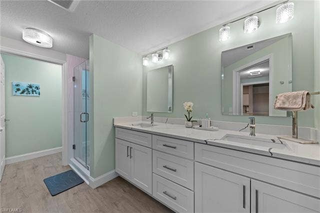 20261 Estero Gardens Cir, #207, Estero, FL 33928 20261 Estero Gardens Cir, #207, Estero, FL 33928