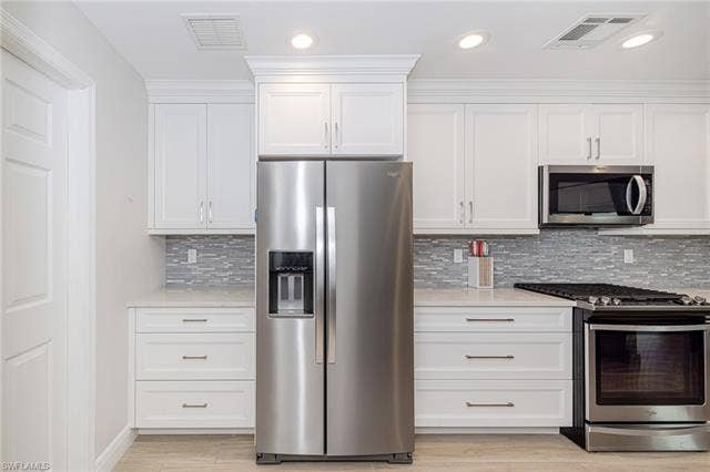 9025 Astonia Way, Estero, FL 33967 9025 Astonia Way, Estero, FL 33967