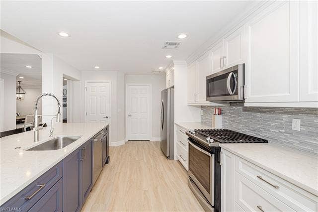 9025 Astonia Way, Estero, FL 33967 9025 Astonia Way, Estero, FL 33967