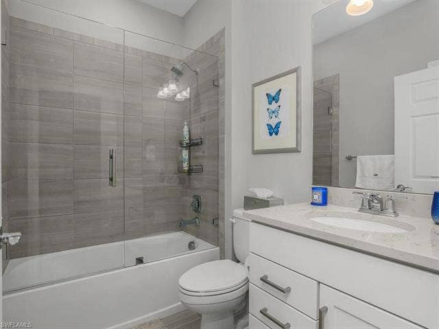 17581 Ashcomb Way, Estero, FL 33928 17581 Ashcomb Way, Estero, FL 33928