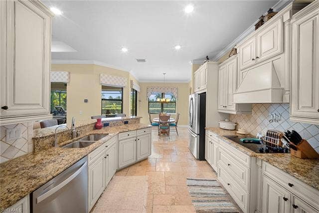 17211 Cherrywood Ct, Bonita Springs, FL 34135 Kichen w/ Breakfast Nook