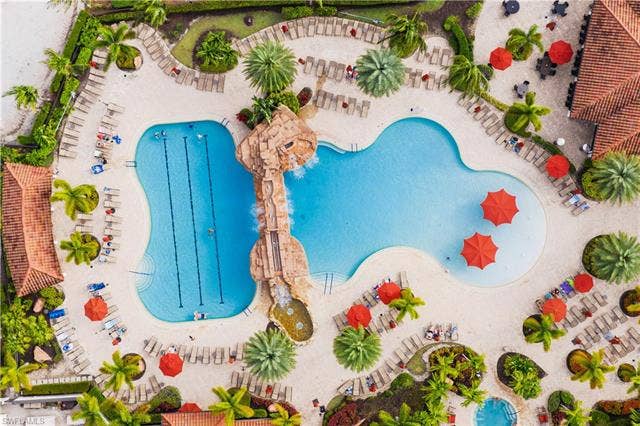 17211 Cherrywood Ct, Bonita Springs, FL 34135 Resort Style Pool
