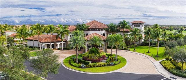 17211 Cherrywood Ct, Bonita Springs, FL 34135 Clubhouse with Amenities