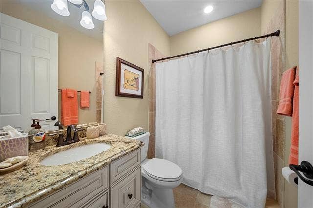 17211 Cherrywood Ct, Bonita Springs, FL 34135 Bonus Room full bath