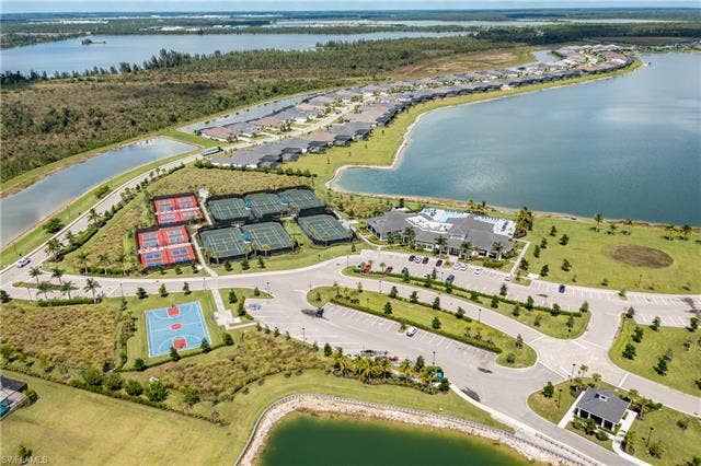 14083 Blue Bay Cir, Fort Myers, FL 33913 Amentites Area