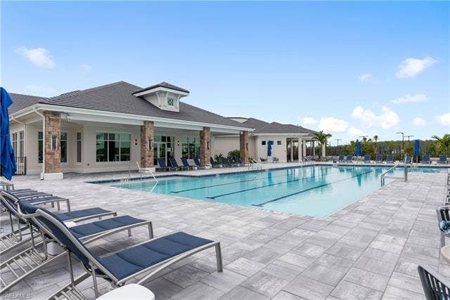 14083 Blue Bay Cir, Fort Myers, FL 33913 Outside Bar Area