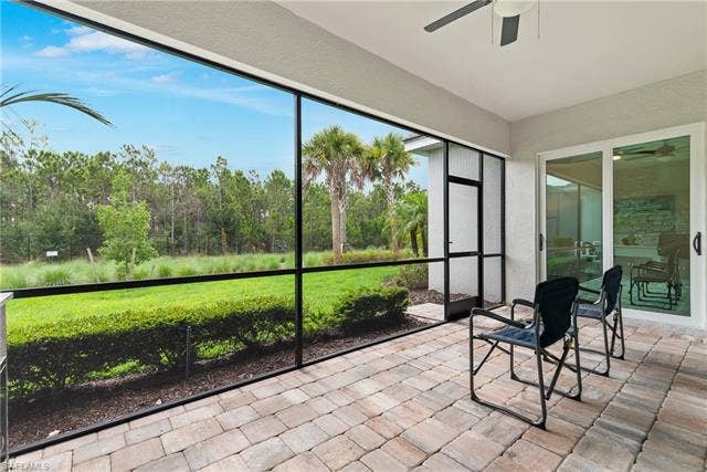 14083 Blue Bay Cir, Fort Myers, FL 33913 Screened in Lanai withSummer Kitchen