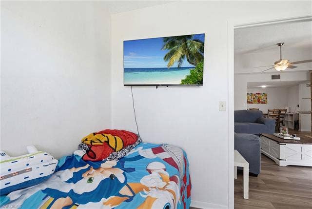 132 Santa Clara Dr, #10, Naples, FL 34104 Bedroom