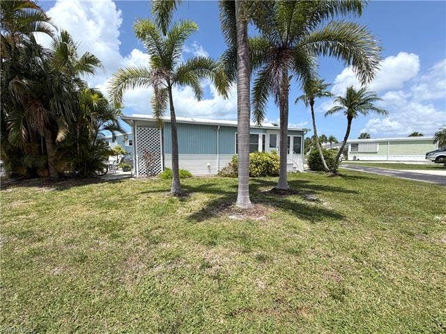 4701 W Mayflower Way, Estero, FL 33928 4701 W Mayflower Way, Estero, FL 33928