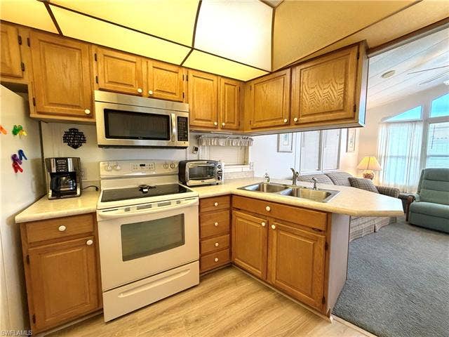 4701 W Mayflower Way, Estero, FL 33928 4701 W Mayflower Way, Estero, FL 33928