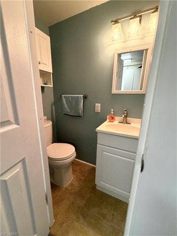 4701 W Mayflower Way, Estero, FL 33928 4701 W Mayflower Way, Estero, FL 33928