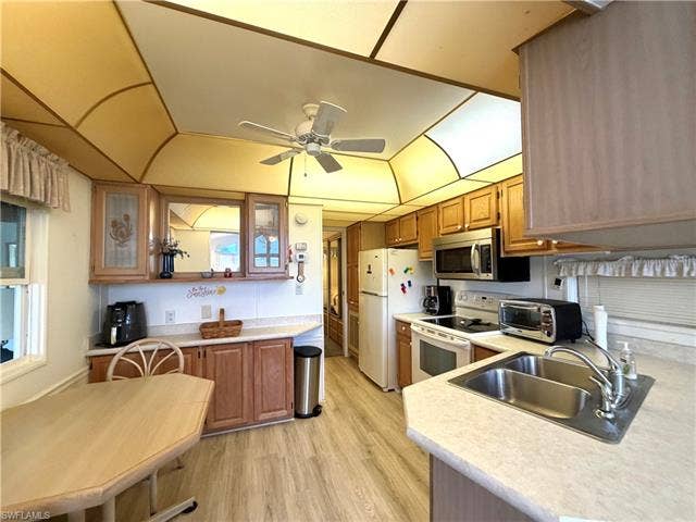 4701 W Mayflower Way, Estero, FL 33928 4701 W Mayflower Way, Estero, FL 33928