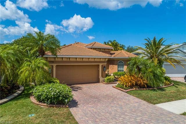 19748 Maddelena Cir, Estero, FL 33967 Street View