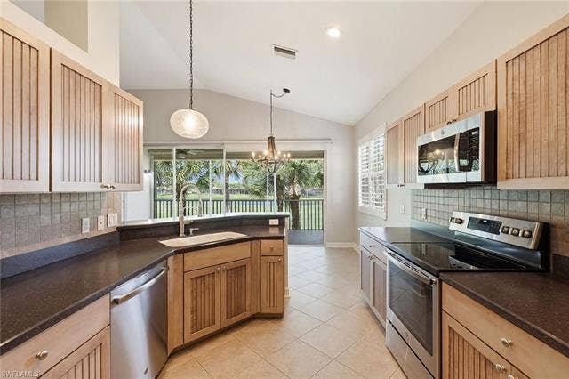 10462 Autumn Breeze Dr, #202, Estero, FL 34135 10462 Autumn Breeze Dr, #202, Estero, FL 34135