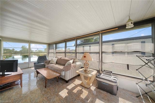 455 Cape Florida Way, Naples, FL 34104 455 Cape Florida Way, Naples, FL 34104