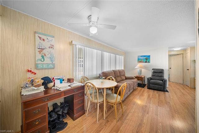 455 Cape Florida Way, Naples, FL 34104 455 Cape Florida Way, Naples, FL 34104