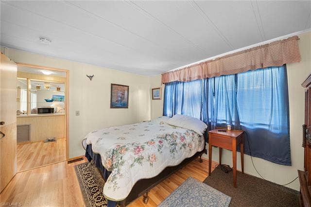 455 Cape Florida Way, Naples, FL 34104 455 Cape Florida Way, Naples, FL 34104