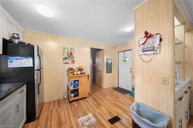 455 Cape Florida Way, Naples, FL 34104 455 Cape Florida Way, Naples, FL 34104