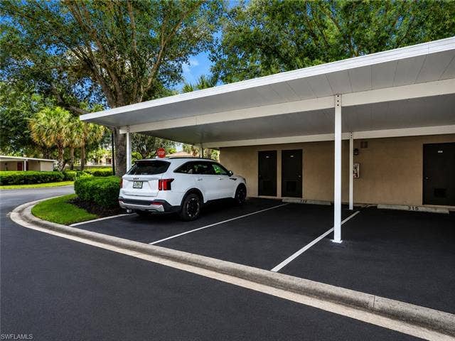 20040 Barletta Ln, #326, Estero, FL 33928 20040 Barletta Ln, #326, Estero, FL 33928