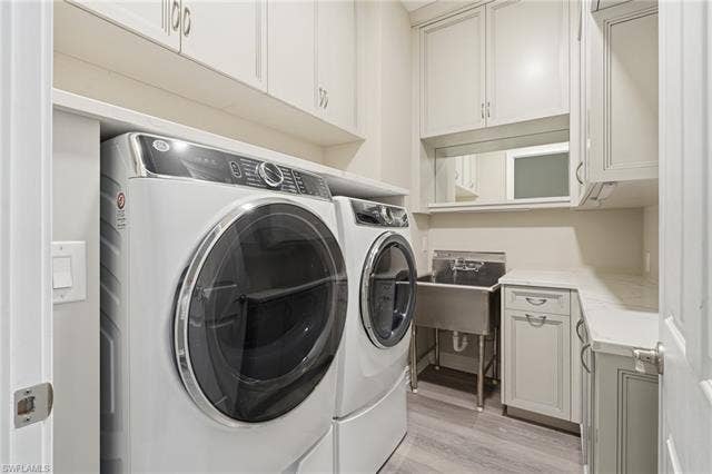 10240 Avonleigh Dr, Bonita Springs, FL 34135 10240 Avonleigh Dr, Bonita Springs, FL 34135