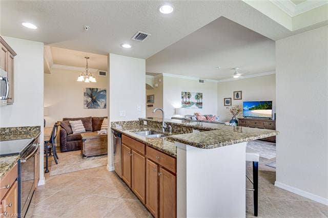 17951 Bonita National Blvd, #422, Bonita Springs, FL 34135 Breakfast Bar in Kitchen