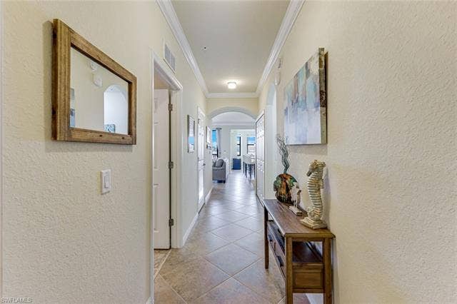 17951 Bonita National Blvd, #422, Bonita Springs, FL 34135 Foyer Entrance to Unit