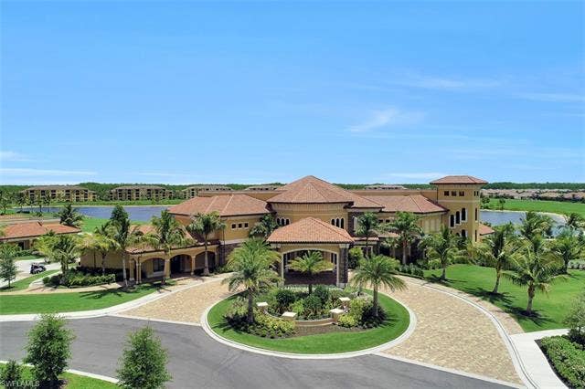 17951 Bonita National Blvd, #422, Bonita Springs, FL 34135 Beautiful and Active Clubhouse