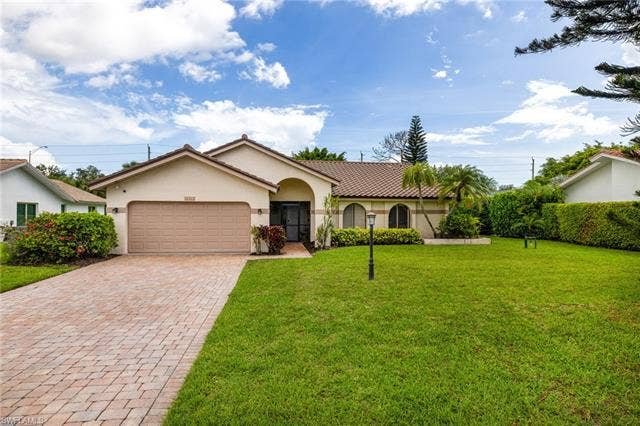 1374 Foxfire Ln, Naples, FL 34104 1374 Foxfire Ln, Naples, FL 34104