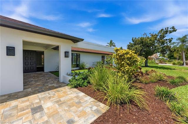 9981 Treasure Cay Ln, Bonita Springs, FL 34135 9981 Treasure Cay Ln, Bonita Springs, FL 34135