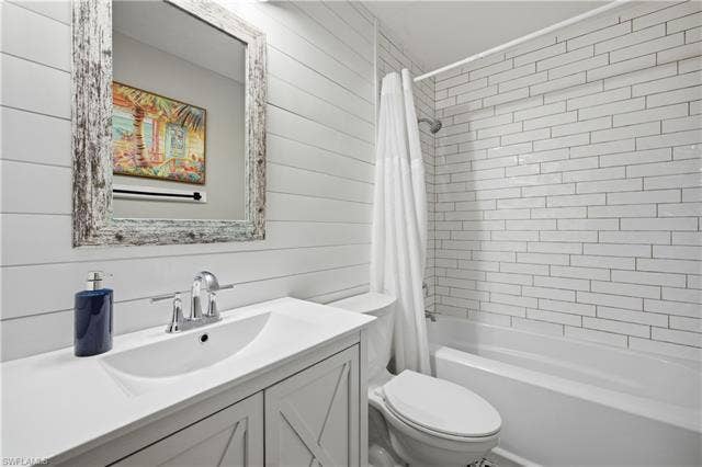 24708 Carnoustie Ct, Bonita Springs, FL 34135 24708 Carnoustie Ct, Bonita Springs, FL 34135
