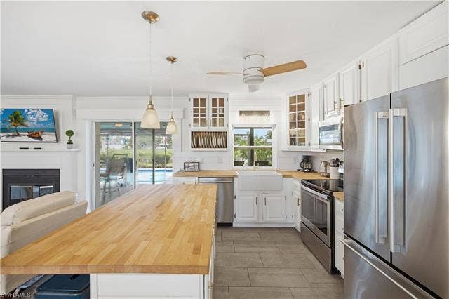 24708 Carnoustie Ct, Bonita Springs, FL 34135 24708 Carnoustie Ct, Bonita Springs, FL 34135