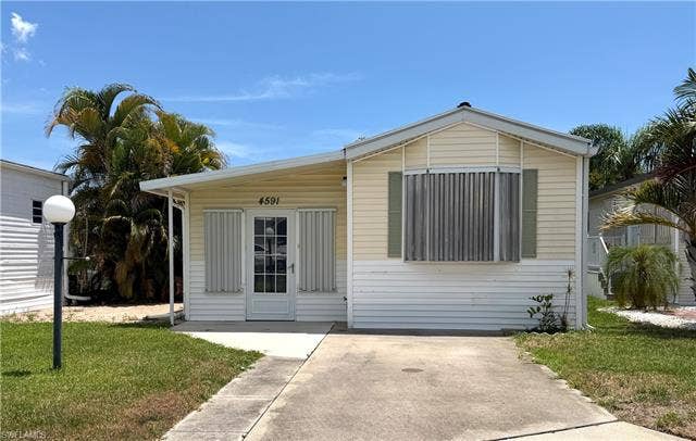 4591 E Candlestick Ct, Estero, FL 33928 4591 E Candlestick Ct, Estero, FL 33928