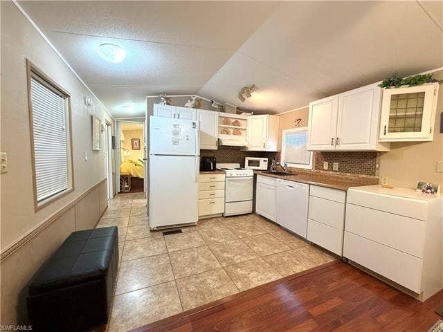 4591 E Candlestick Ct, Estero, FL 33928 4591 E Candlestick Ct, Estero, FL 33928