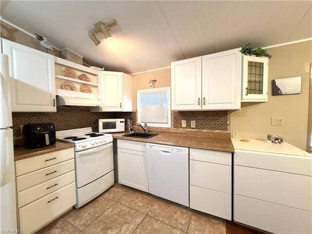 4591 E Candlestick Ct, Estero, FL 33928 4591 E Candlestick Ct, Estero, FL 33928
