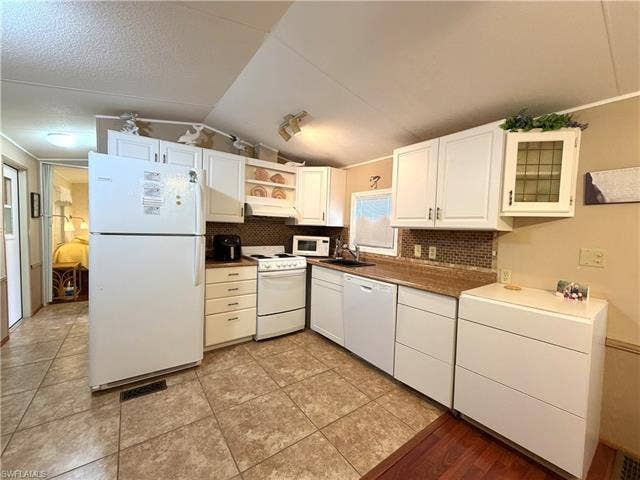 4591 E Candlestick Ct, Estero, FL 33928 4591 E Candlestick Ct, Estero, FL 33928
