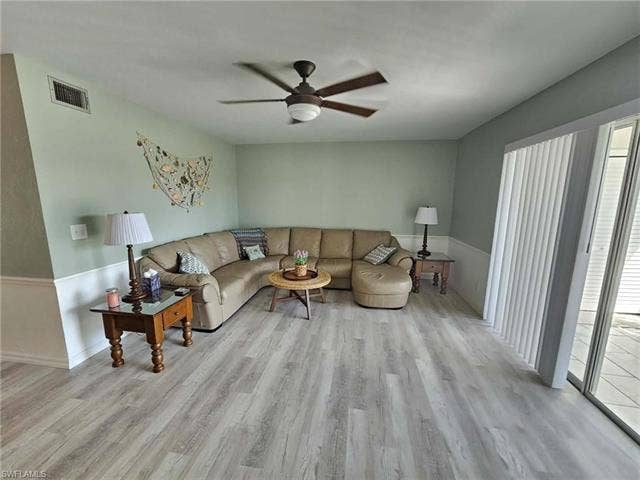 7360 Glenmoor Ln, #4207, Naples, FL 34104 7360 Glenmoor Ln, #4207, Naples, FL 34104