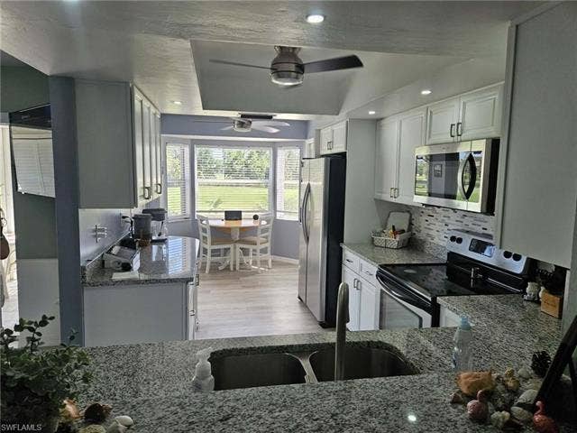 7360 Glenmoor Ln, #4207, Naples, FL 34104 7360 Glenmoor Ln, #4207, Naples, FL 34104