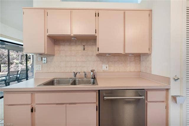 19112 Pine Run Ln, Fort Myers, FL 33967 19112 Pine Run Ln, Fort Myers, FL 33967