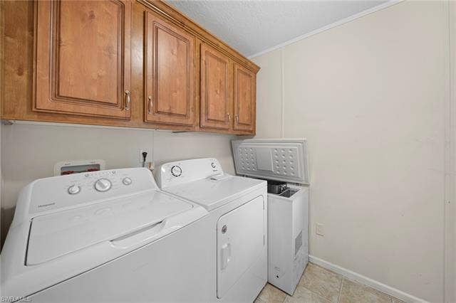 27472 Rue Viauv Ave, Bonita Springs, FL 34135 Laundry room