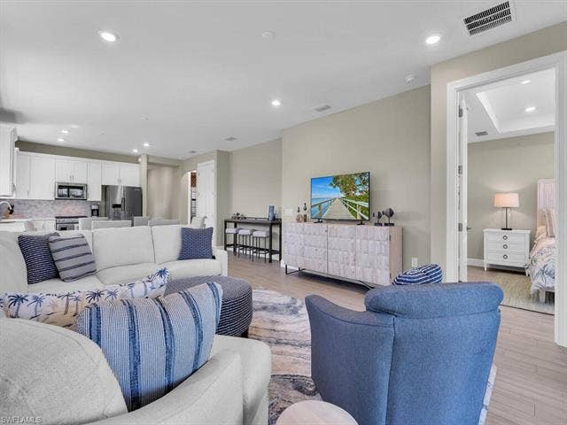11694 Canal Grande Dr, Fort Myers, FL 33913 11694 Canal Grande Dr, Fort Myers, FL 33913