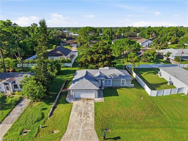 8346 Bamboo Rd, Fort Myers, FL 33967 8346 Bamboo Rd, Fort Myers, FL 33967