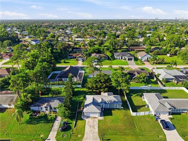 8346 Bamboo Rd, Fort Myers, FL 33967 8346 Bamboo Rd, Fort Myers, FL 33967