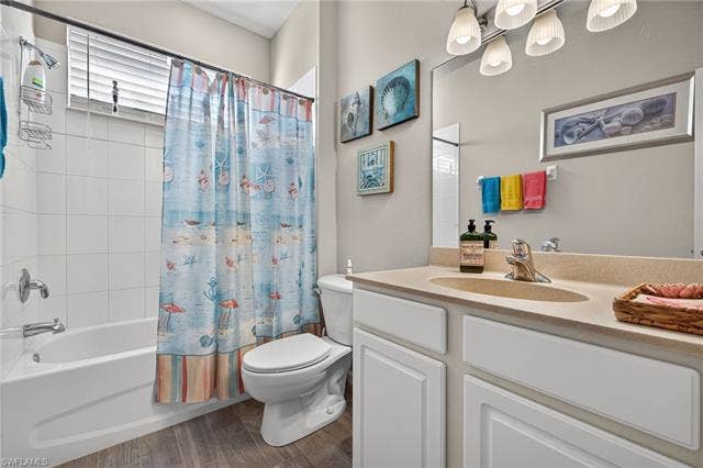 10650 Sir Michaels Place Dr, Bonita Springs, FL 34135 10650 Sir Michaels Place Dr, Bonita Springs, FL 34135