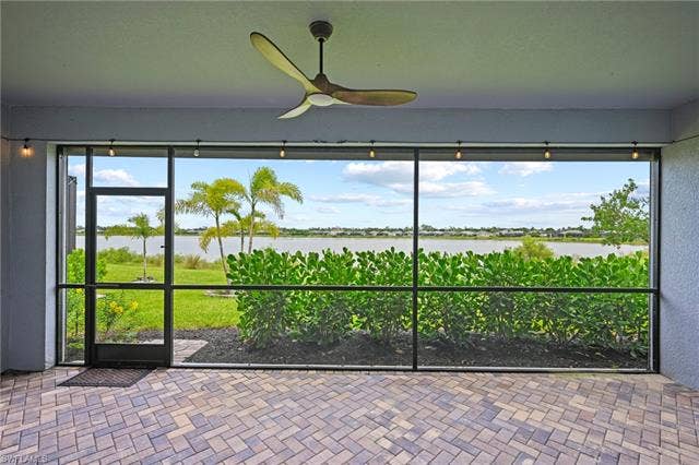 16279 Bonita Landing Circle, Bonita Springs, FL 34135 Shades to control Sun light exposure