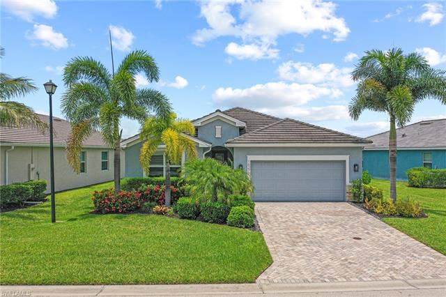 16279 Bonita Landing Circle, Bonita Springs, FL 34135 Great curb appeal and landscaping