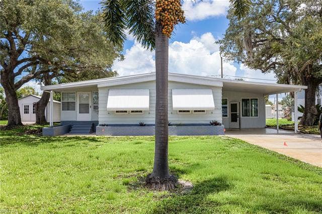 27380 Valois Dr, Bonita Springs, FL 34135 27380 Valois Dr, Bonita Springs, FL 34135