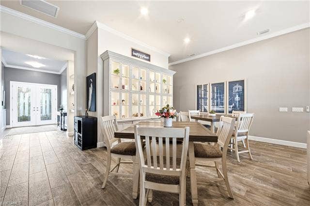 19125 Aqua Shore Dr, Estero, FL 33913 Dining area that can double for cards, games or eentertainment
